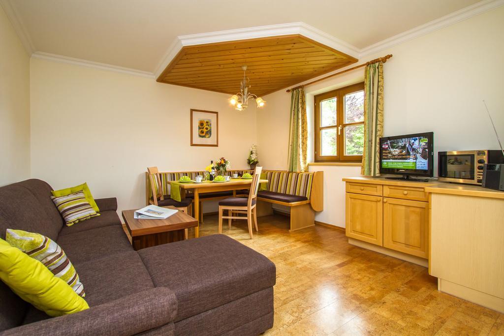 Ferienhaus Niedermoser Leogang Bilik gambar