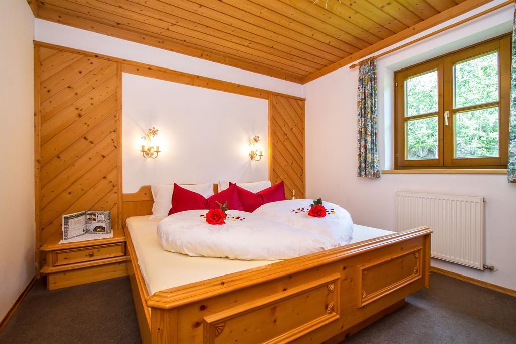 Ferienhaus Niedermoser Leogang Bilik gambar